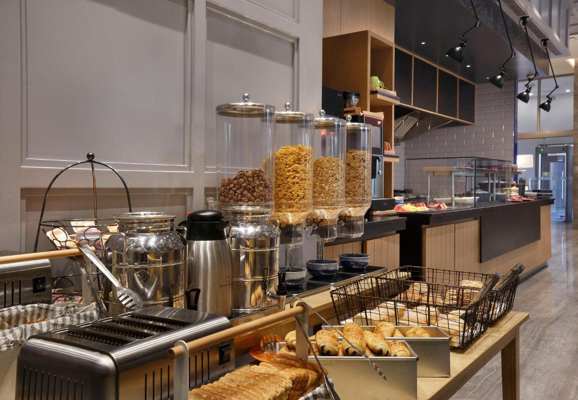 Holiday Inn Express Kolkata New Town By Ihg Bagian luar foto